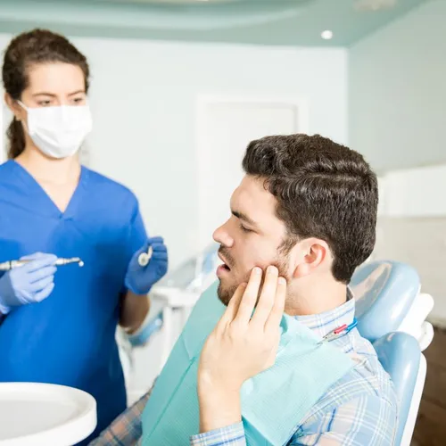 Knocked-Out or Loose Teeth at Oakville Dental